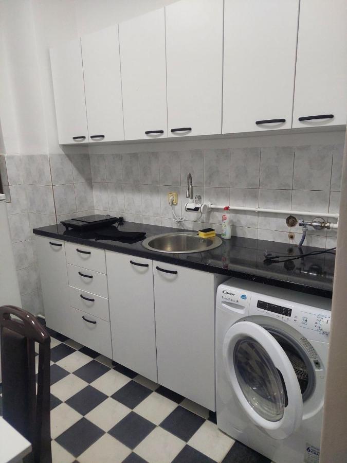 Comfort Pirot Buitenkant foto